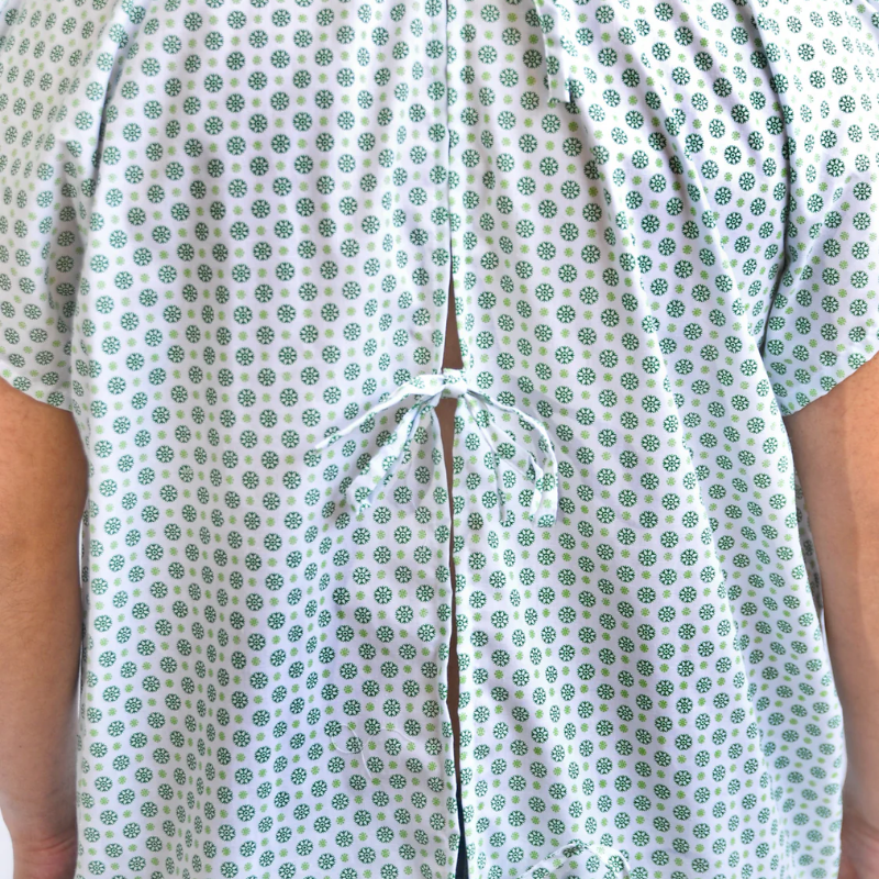 Camisa de Paciente Abierta Atrás   Talla Única